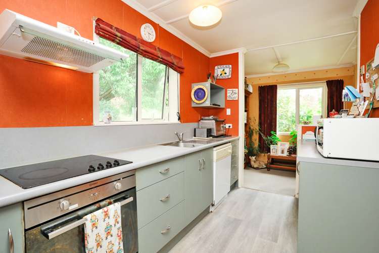 17 Ariki Avenue Otatara_6