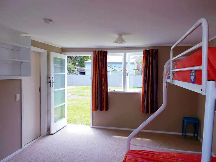 34 Seaview Avenue Te Puru_19