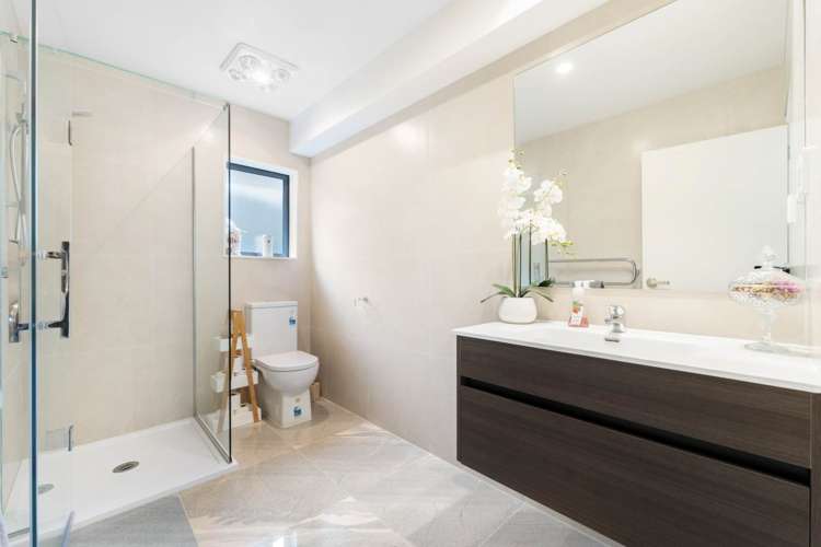 17b Barbary Avenue Kelston_14