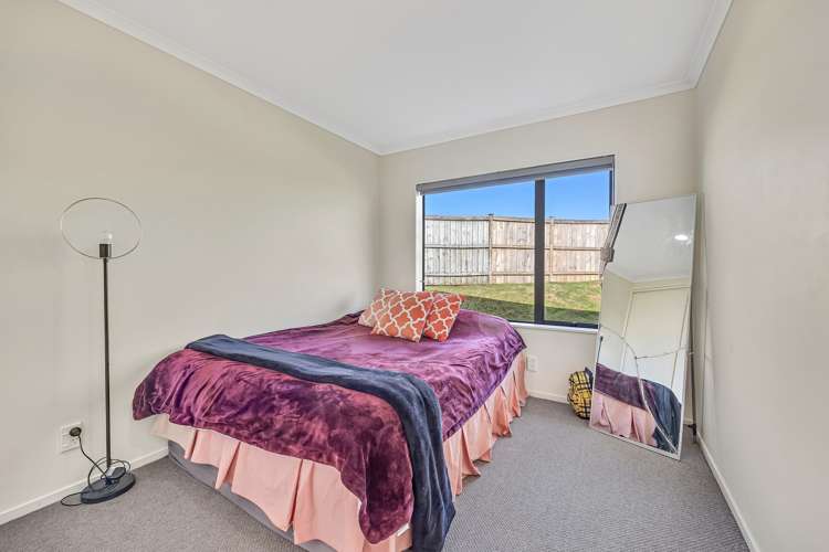 52 Magic Way Randwick Park_14