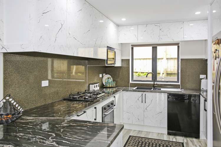 608c Massey Road Mangere_3