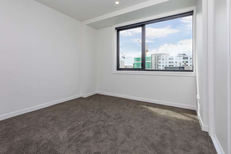 1304/7 Scotia Place Auckland Central_2