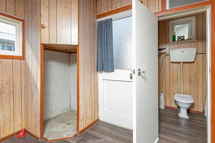 186 High Street South Carterton_15