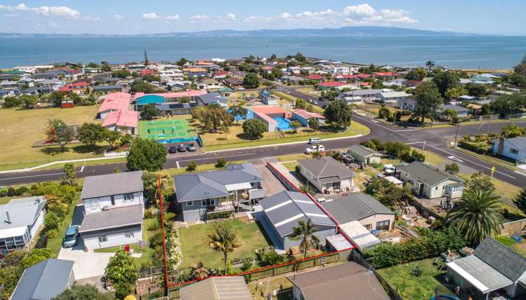 114 Kuranui Street Thames_21