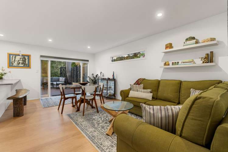 41 Lauderdale Road Birkdale_8