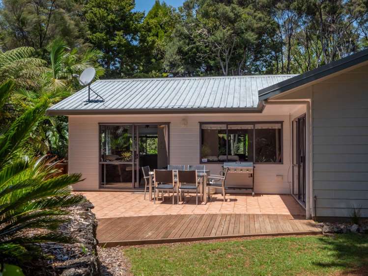 1 Garden Court Haruru_8