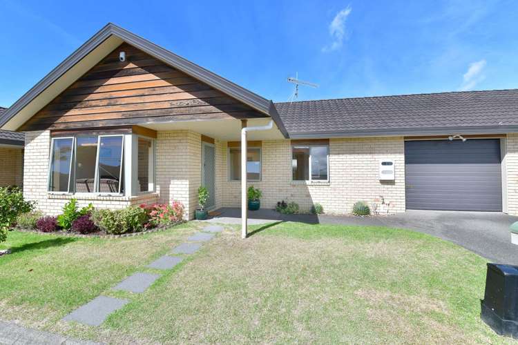 15/262 Centreway Road Orewa_0