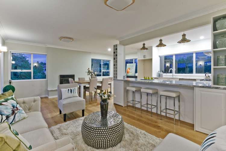 17 Valerie Crescent Okura_8