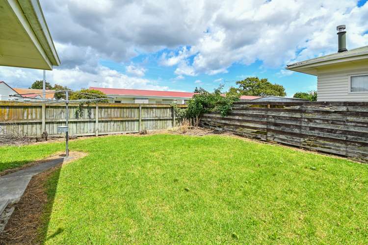 2/7 Glen Avenue Papatoetoe_11