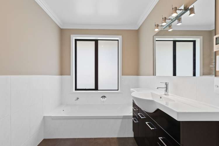 10 Matariki View Welcome Bay_20