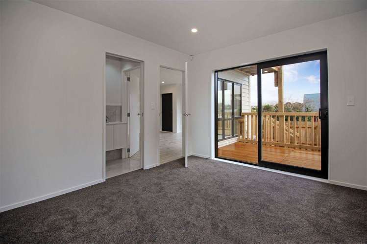 21f Craigbank Avenue New Lynn_3