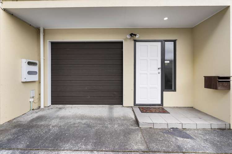 2/8 Margan Avenue New Lynn_16