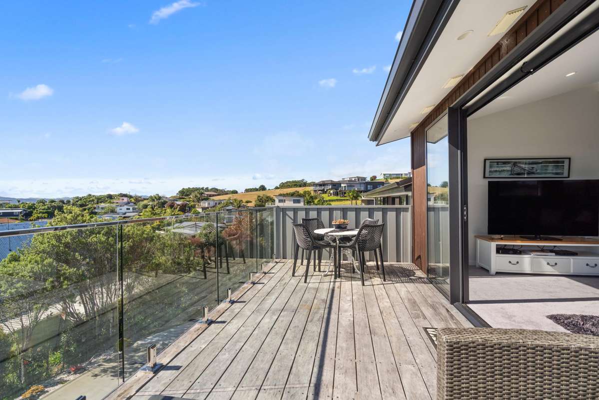 77 Stratford Drive_5