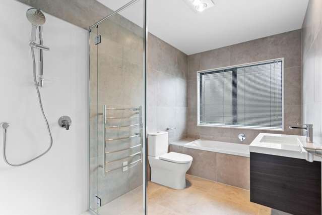 5 Parkmore Drive Papakura_2