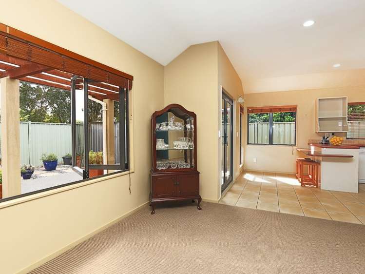 40 Kensington Drive Taradale_3