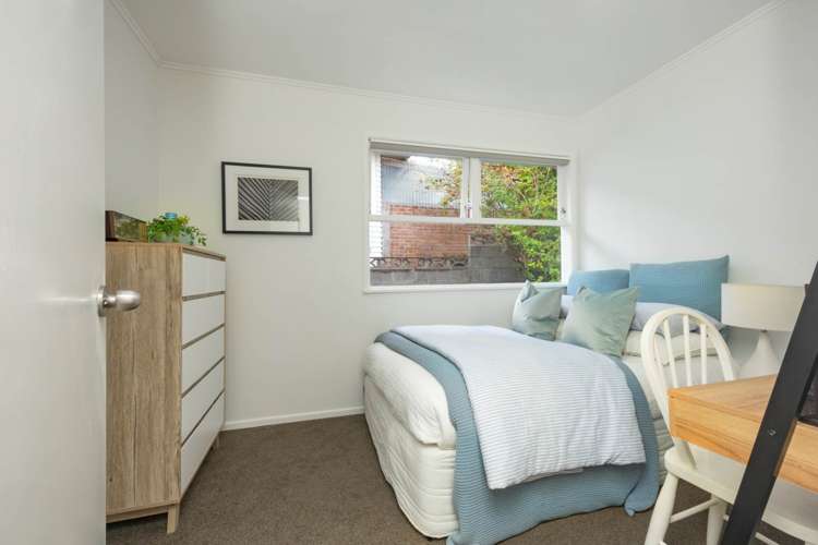 10 Ragley Street Titirangi_9