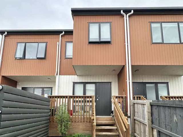 10/6 Kereru Street Henderson_1