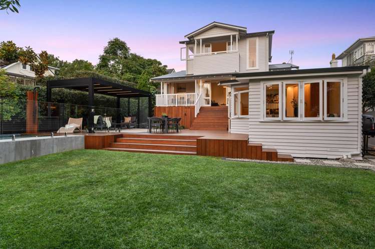 1 Cedar Road Epsom_31