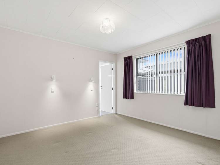 16B Grey Street Glenholme_11