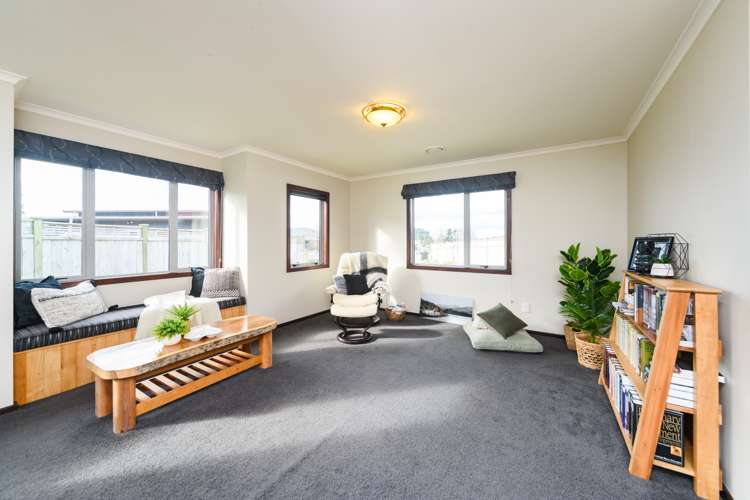 38 Ursula Drive Feilding_10