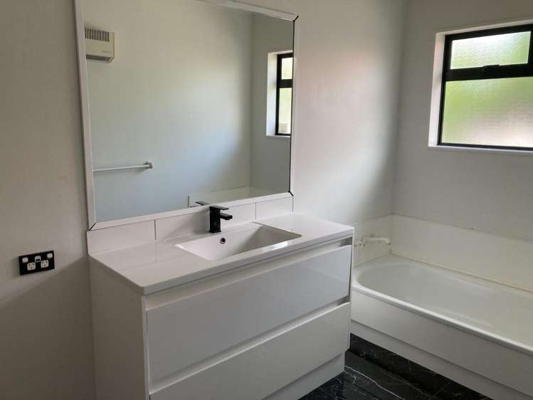 17 Hastings Place 500063_9