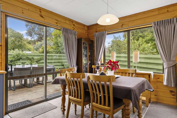 7 Korimako Road Waipahihi_2