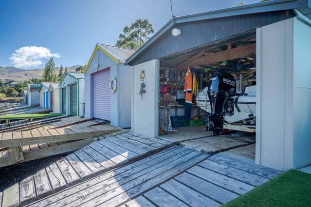 AKA6 Boatshed Duvauchelle_1