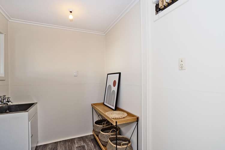 93 Conway Crescent Glengarry_10