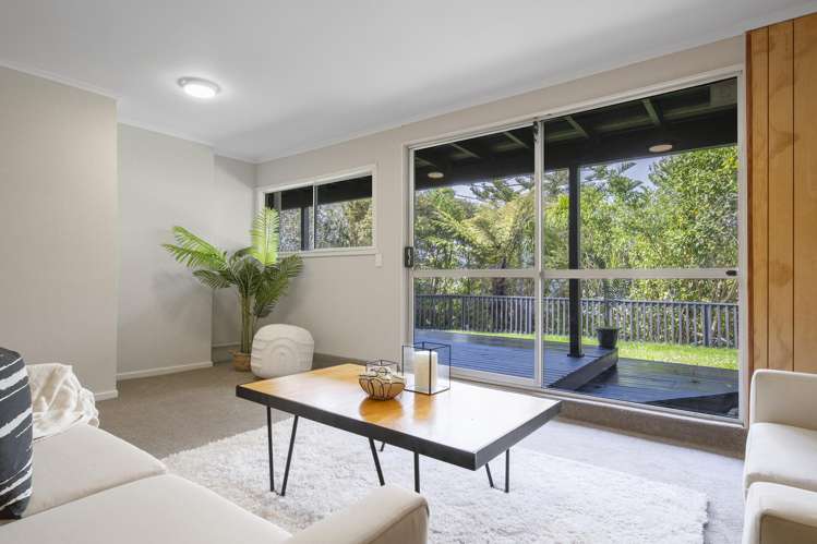 16 Glamorgan Drive Torbay_13