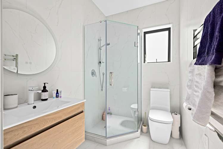 13 Matakohe Road Westgate_10