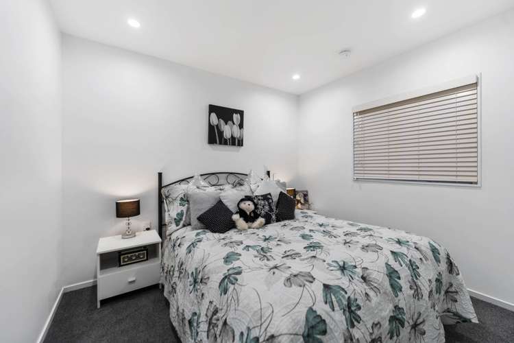 102/252 Centreway Road Orewa_12