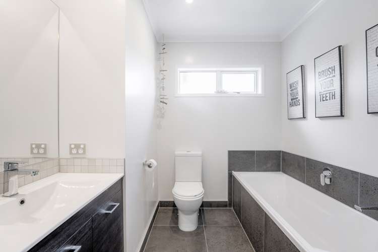 43 Barcliff Terrace Gulf Harbour_17