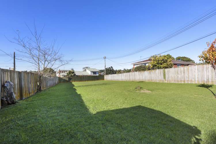 156 Titirangi Road New Lynn_7