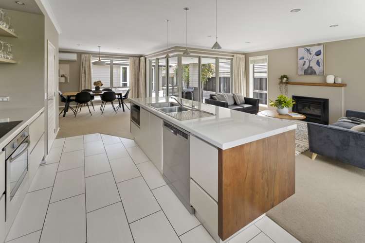 49 Champion Road Richmond_7