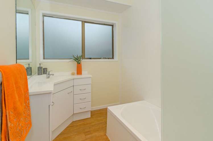 19 Lochview Pukekohe_8