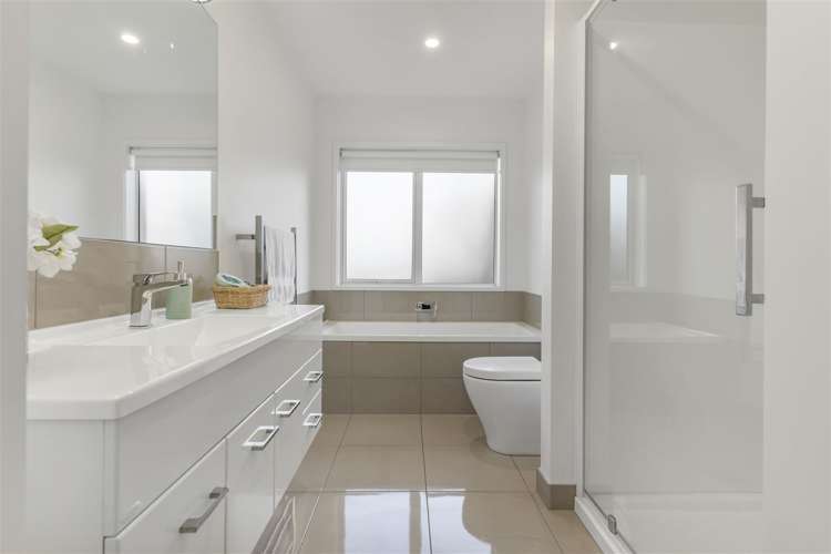 3 Eastreef Court Long Bay_18