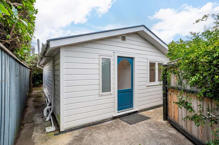 35 Strathavon Road Miramar_15