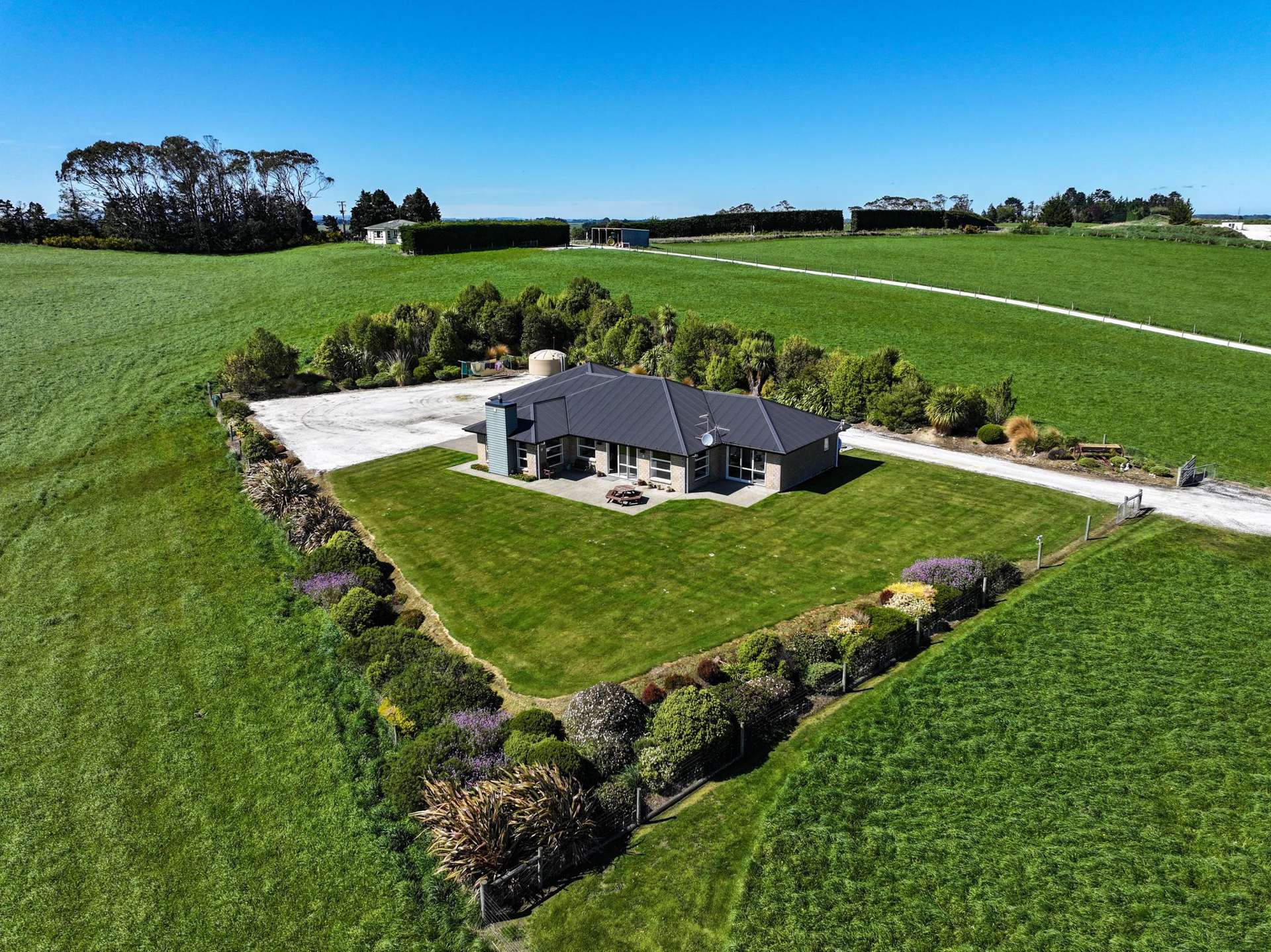 461 Cross Road Pebbly Hill_0