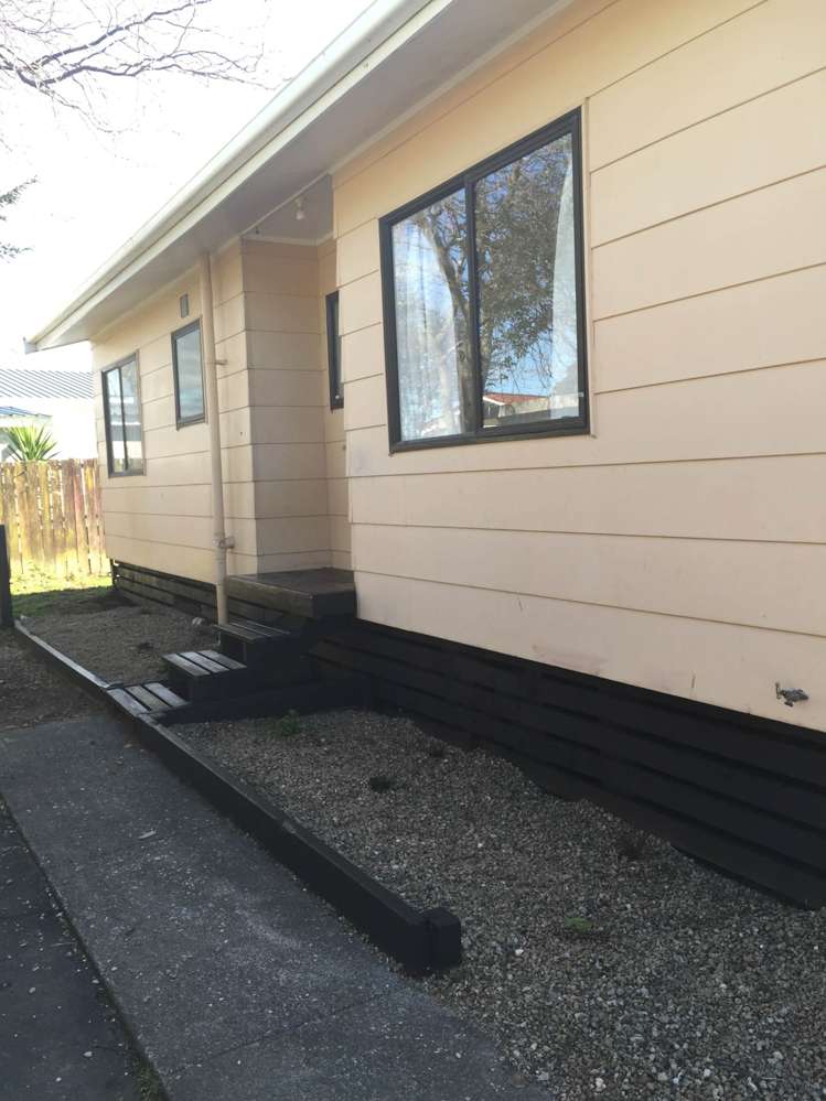 34b Maplesden Drive Clendon Park_0