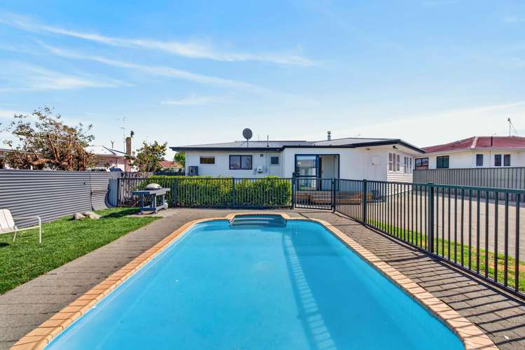 292 Kennedy Road Onekawa_26