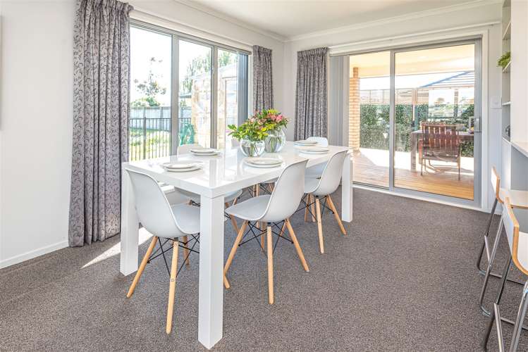 7 Magnolia Crescent Tawhero_7