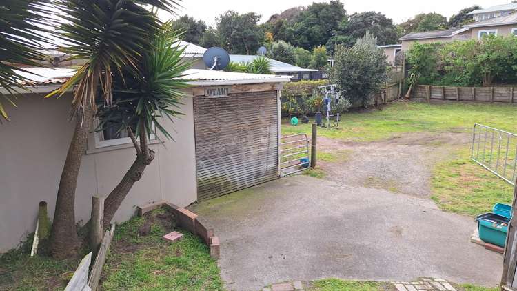 7 Ngaio Street Otaki Beach_7