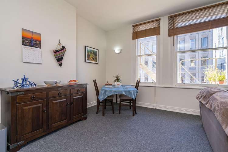 2/31 Dowling Street Dunedin Central_5