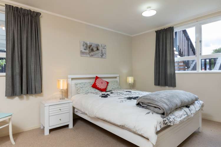 19 Broadway Picton_29