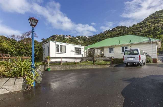 191 Sutherland Road Lyall Bay_2