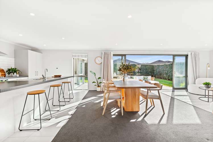 5 Larmer Drive Kumeu_17