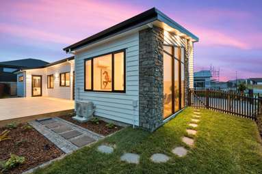 24 Tipu Crescent_1