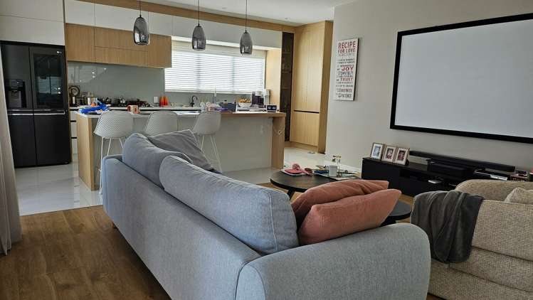 21 Meadowridge Drive Flat Bush_4