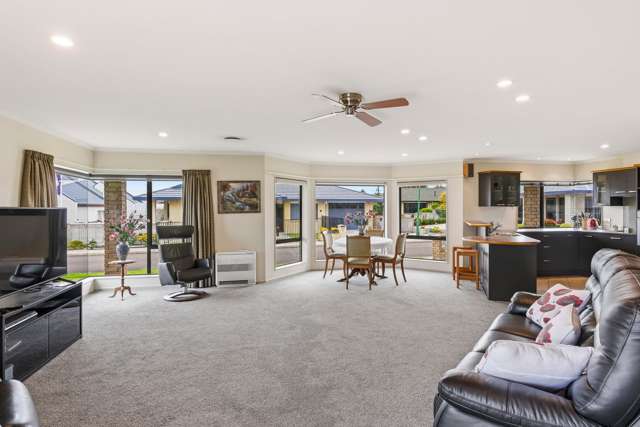 6 Campbell Grove Levin_2