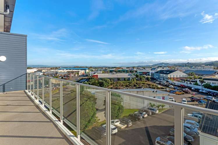 403/4 Reads Quay Gisborne Central_18